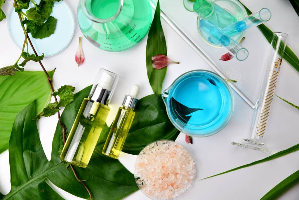 How Third-Party Cosmetic Manufacturing Helps D2C Brands Compete with Big Labels