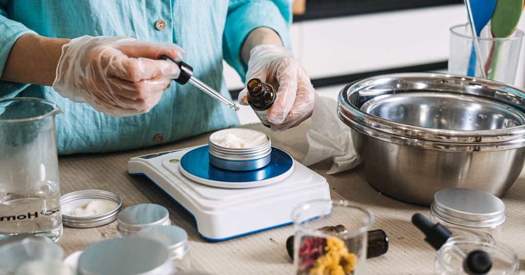 Private Label Cosmetics for Ayurvedic & Herbal Brands: Bioavenues Approach